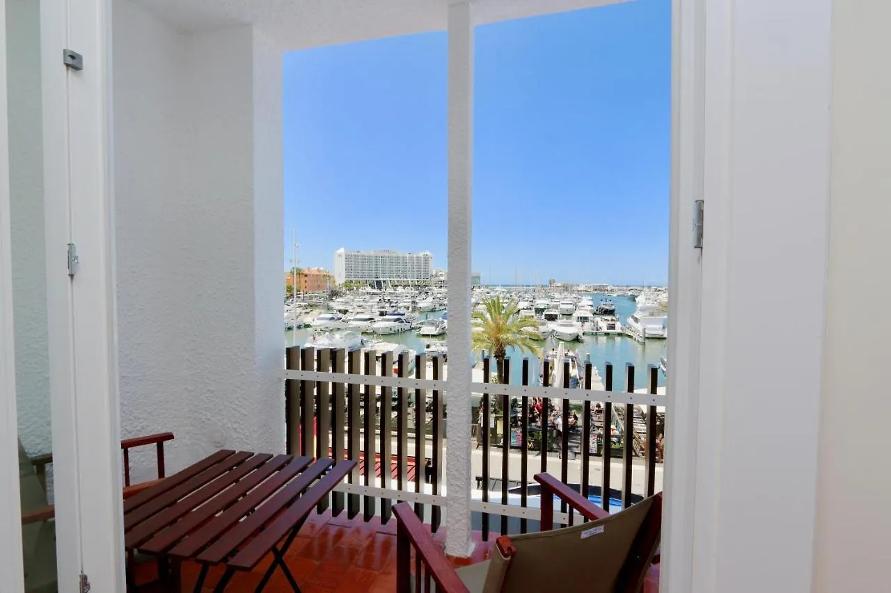 Marina Vista Sol-Cleverdetails, Marina View, Sleeps 2 Adults And 2 Children Vilamoura